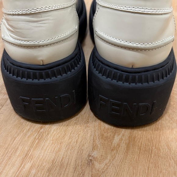 Fendi Cream and Gold Loafers - Picture 3 of 3